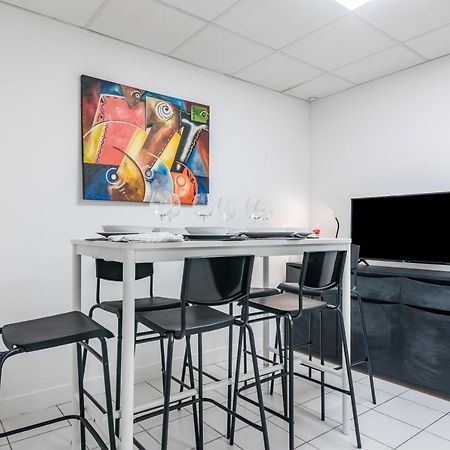 Triplex Magenta Quest Lägenhet Paris Exteriör bild