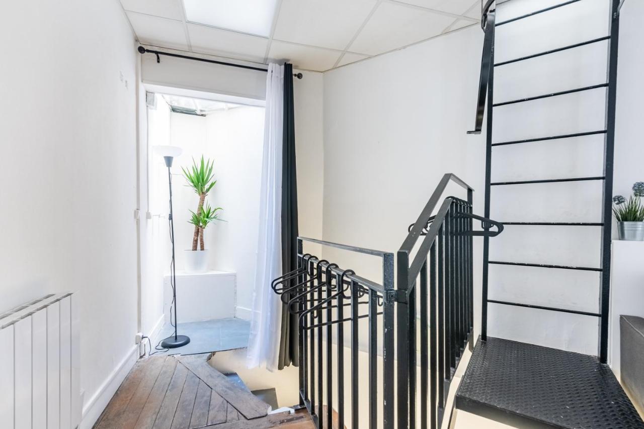 Triplex Magenta Quest Lägenhet Paris Exteriör bild