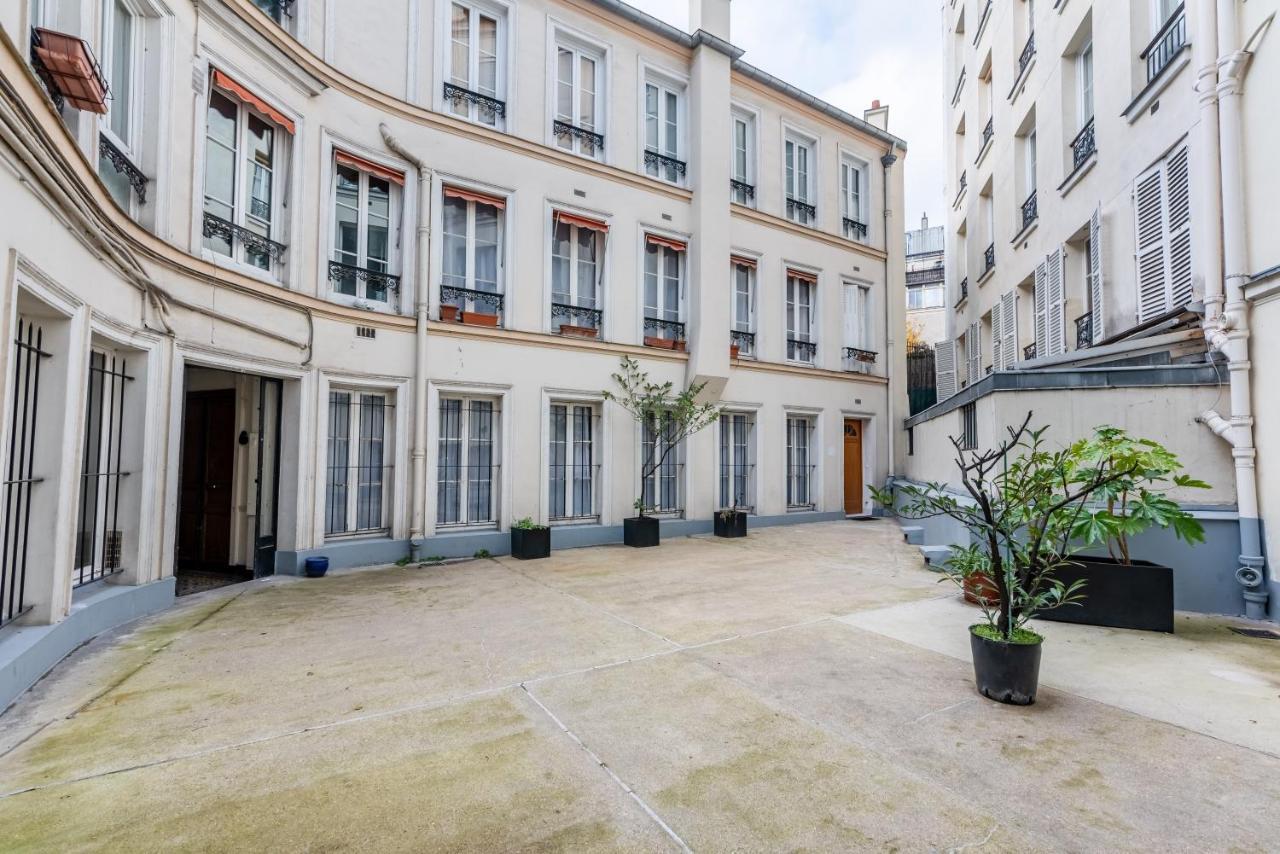 Triplex Magenta Quest Lägenhet Paris Exteriör bild